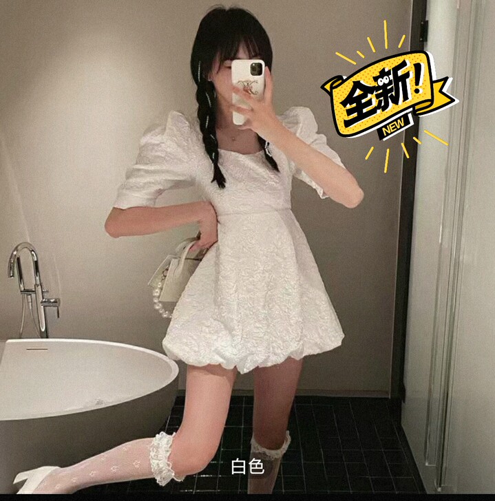 法式气质连衣裙女夏季新款泡泡袖短裙修身显瘦...