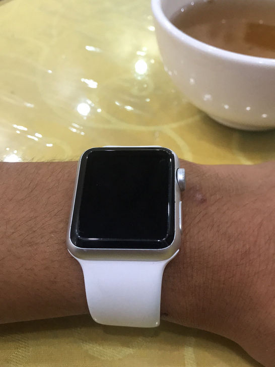 苹果一代手表38mm