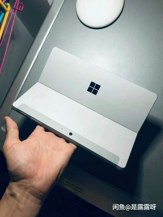 微软surface go 4+64 9新平...