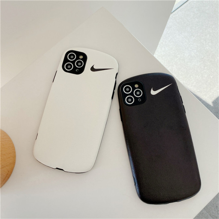 iphonexs手机壳，手机已出，出闲置