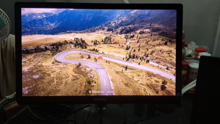 飞利浦237E4Q电脑LED液晶显示器。飞...