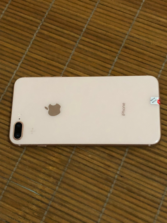 苹果iPhone 8 Plus插卡直接用A...