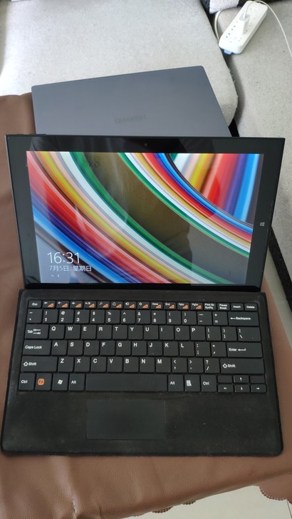 台电X1 pro平板，已装凤凰win8双系统