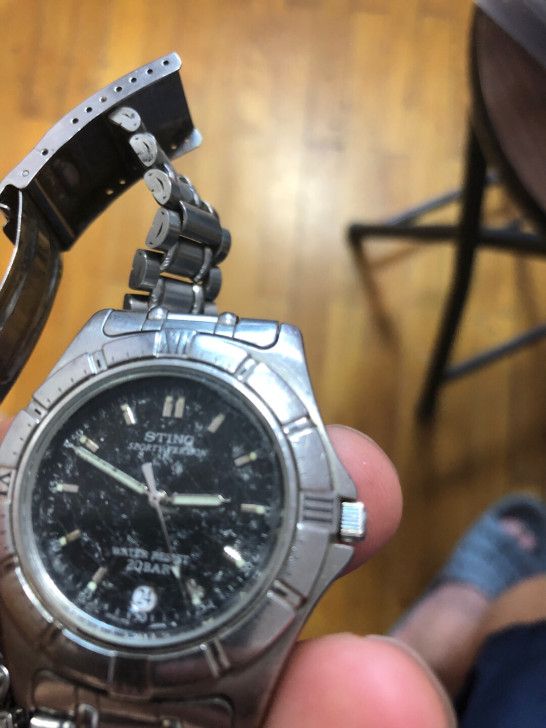 石英手表CASIO,单日历好用,表盘特殊,...