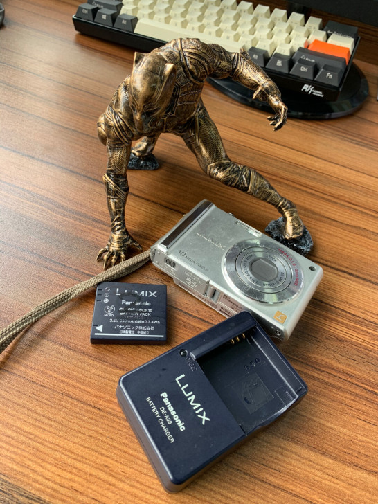 松下FS20 CCD数码相机  成色一般