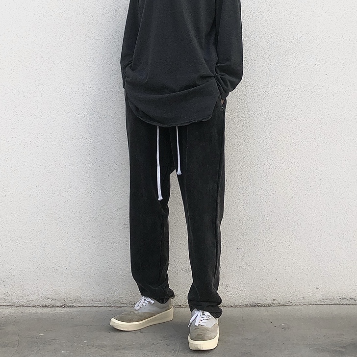 A chock 侃爷同款洗水做旧直筒休闲运...