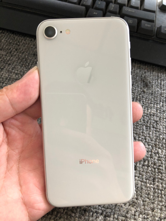 苹果iPhone 8   64G 美版无锁...
