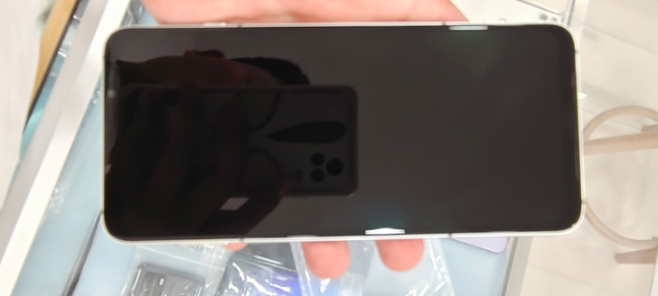 腾讯游戏手机黑鲨3，国行全网通8+256，...