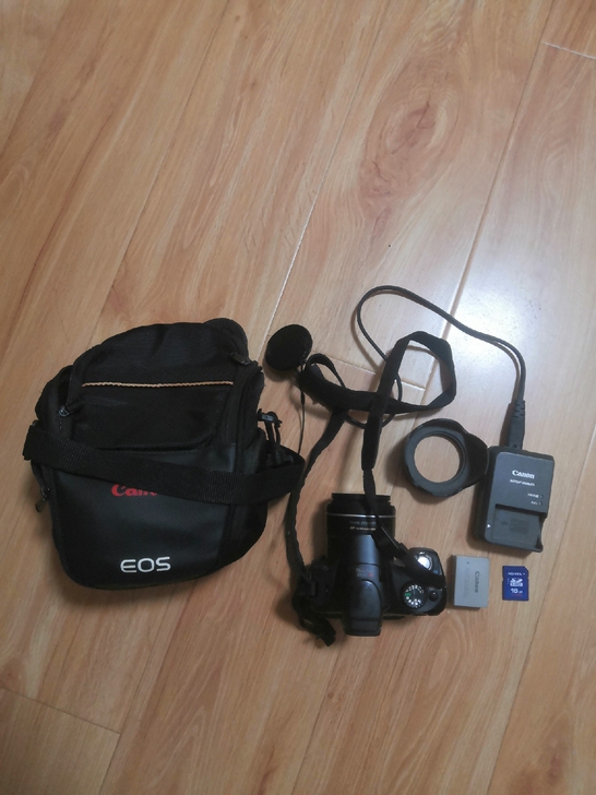 佳能SX30IS长焦数码相机， 相机功能完...