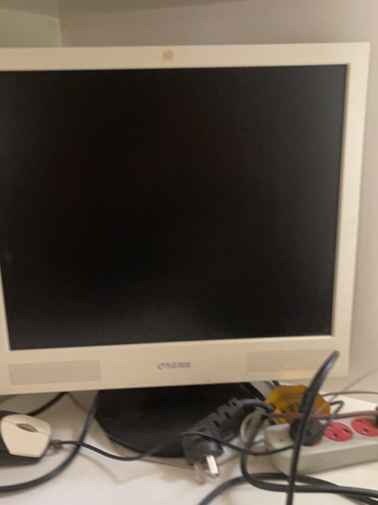 地下室发现的15寸方正电脑显示器，正常使用...