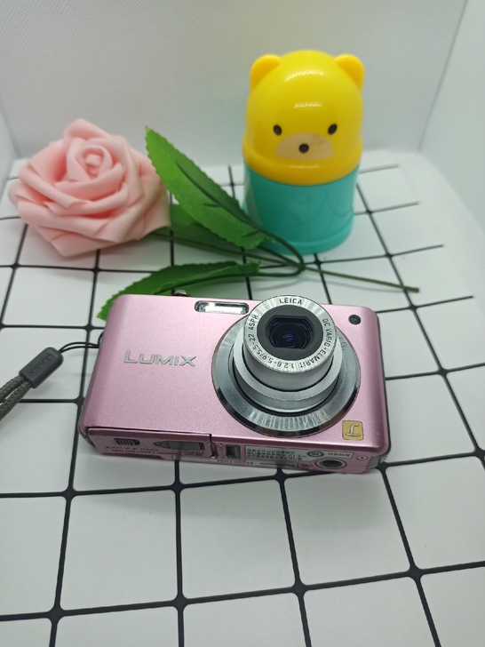 低价捡漏松下DMC-FS6复古经典CCD数...