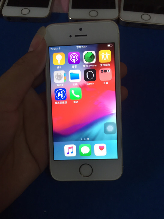 二手苹果5s5s游戏机苹果5s备用机原装i...