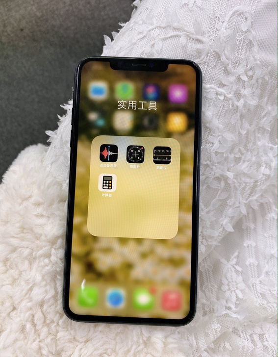 苹果iPhone 11pro max暗夜绿...