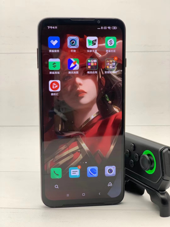 型号 ：黑鲨游戏手机3