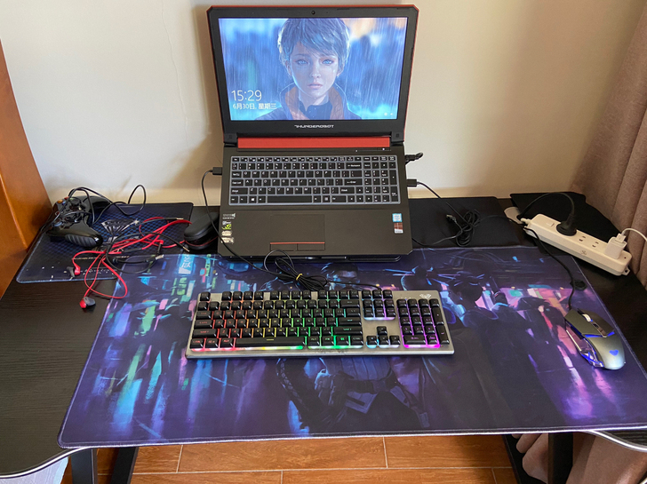 大学自用 雷神G150T烈焰版 15.6英...