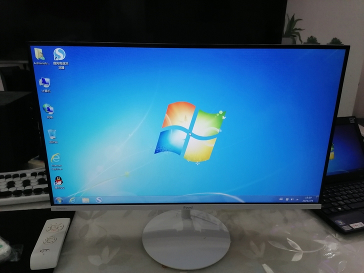 24寸电脑显示器，IPS无边框，正常使用，...