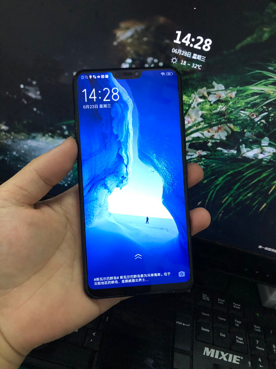 vivo y85A 国行 成色轻微小花...