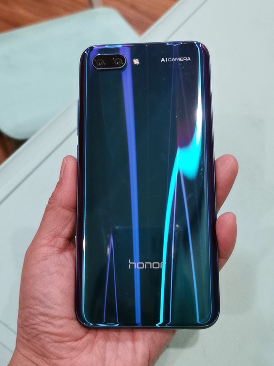 自用几乎全新蓝色honor10 荣耀10手机
