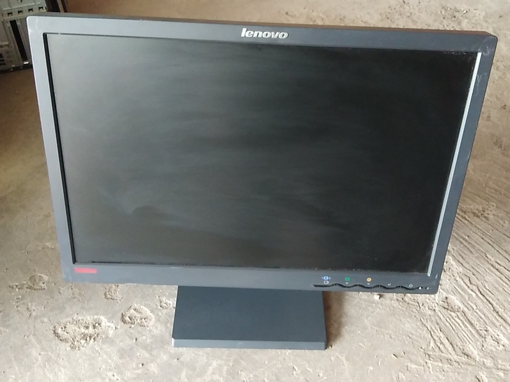 联想ThinkVision19英寸宽屏液晶...