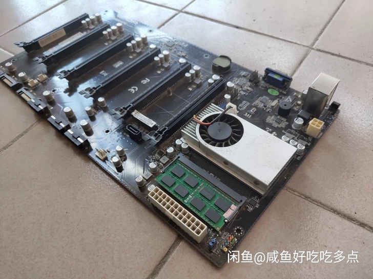 昂达6卡主板成色还可以，正常使用，内存另算...