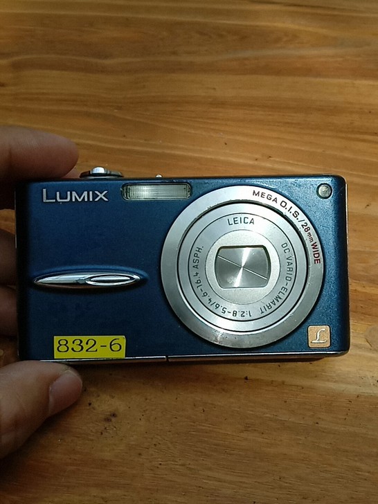 松下 Lumix DMC-FX30数码相机
