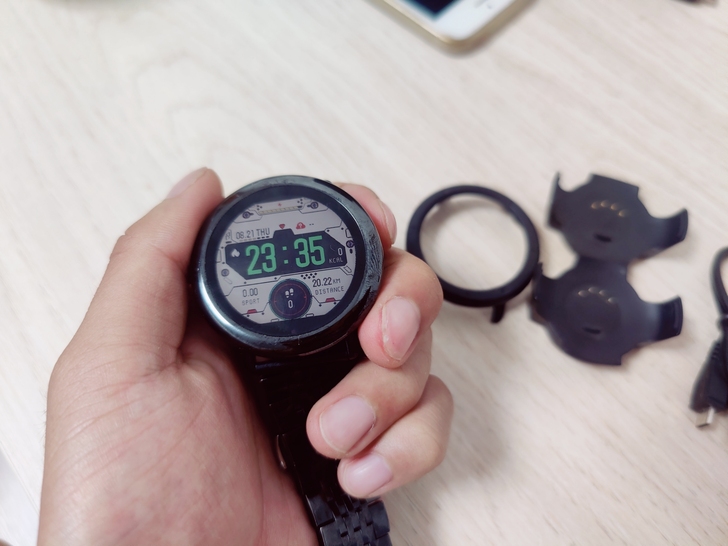 华米AMAZFIT一代，闲置在家都快忘了，...
