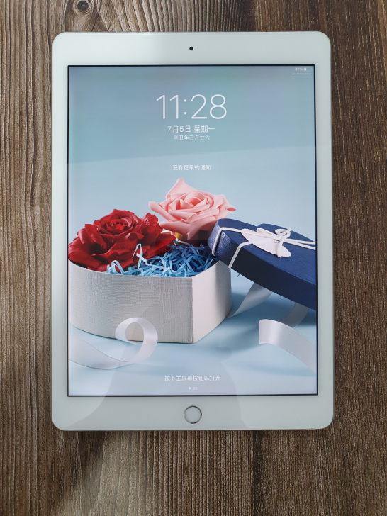 Ipad pro9.7寸128G插卡版，