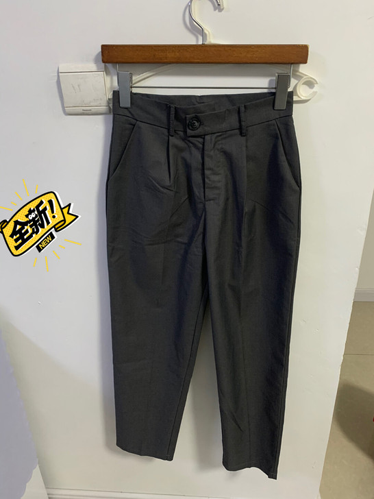 闲置衣服 黑色裤子 几乎全新 低价出售