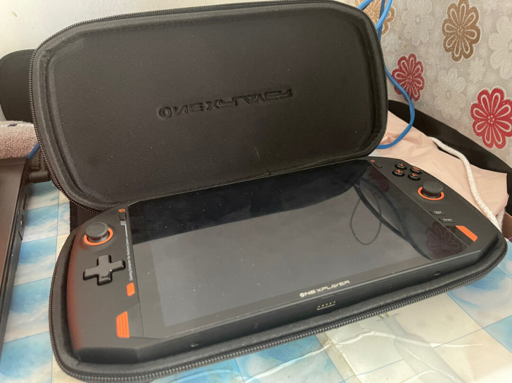 Onexplayer一号掌机win10系统...