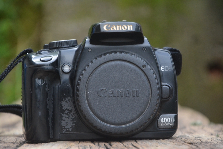 佳能400D单反相机，自动对焦不行，其他没...