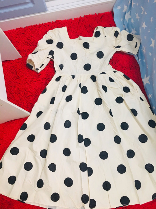 49出，大版长裙，穿起来很大牌范儿的，还有...