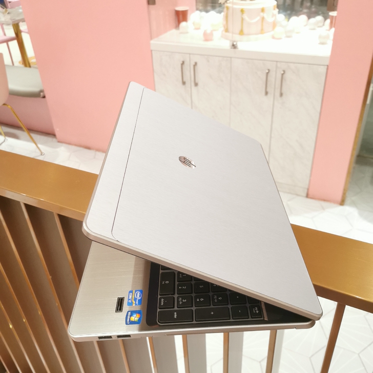 闲置17寸惠普笔记本i7四核 8g 固态