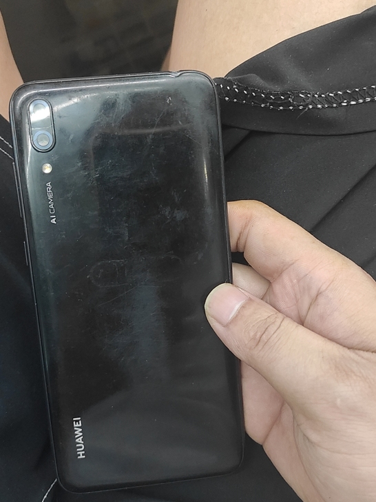 华为畅享9 内爆 4+64 功能全好 包功能