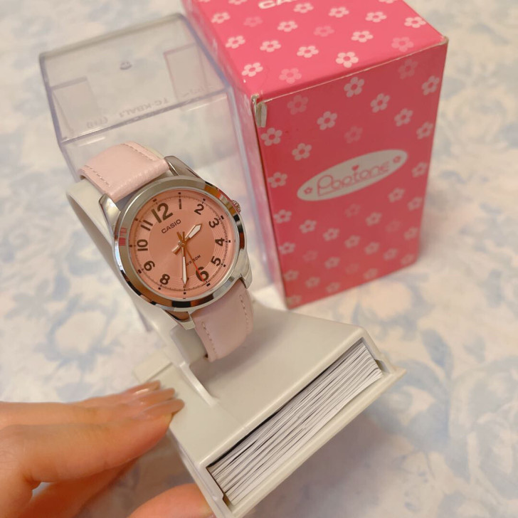 美国买回来的卡西欧手表 放没电了 换电池就...