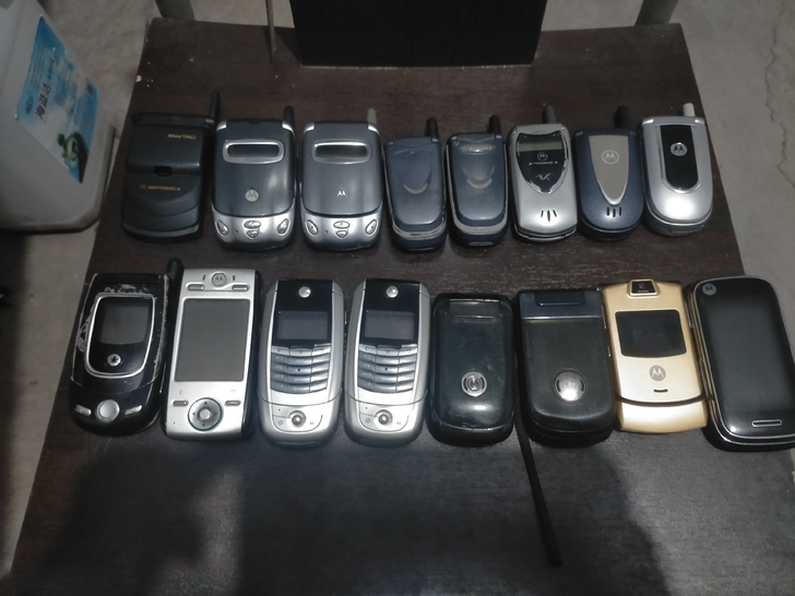 摩托罗拉手机每台20起步