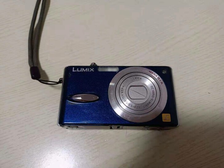 松下fx8，，500w像素，3倍光变