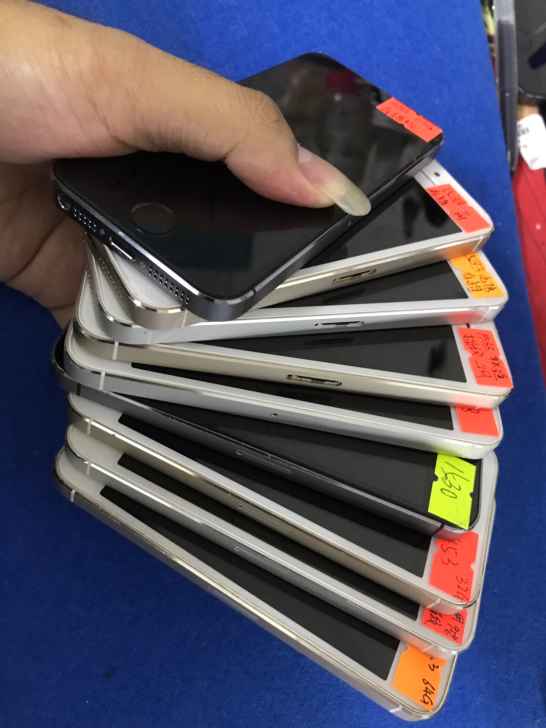 二手苹果5s5s游戏机苹果5s备用机原装i...