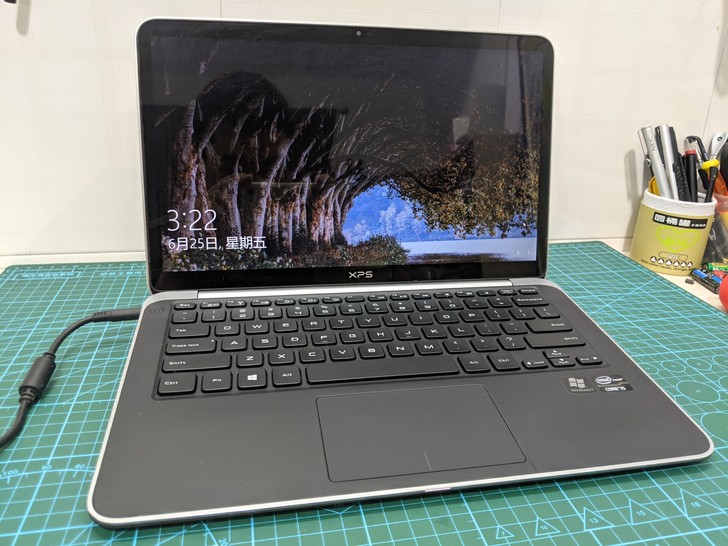 戴尔XPS 13 i5笔记本电脑