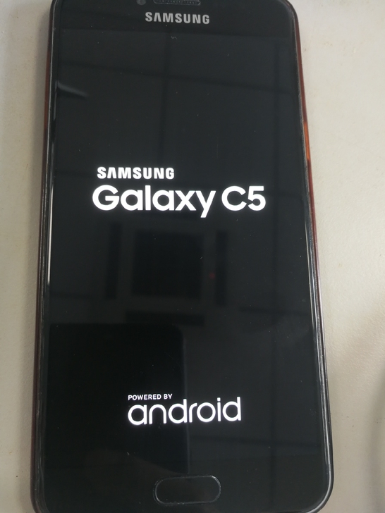 智能手机闲置转让三星Galaxy c5，双...