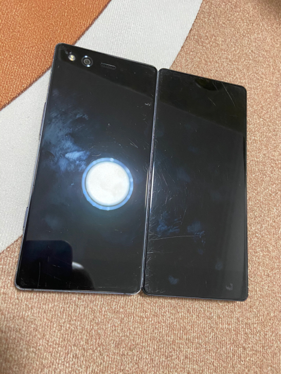 中兴Z999双屏折叠手机，打游戏首选美版不...