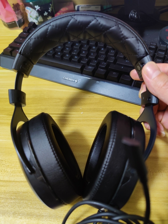 海盗船HS50游戏耳机！可拆卸耳麦！便宜卖...