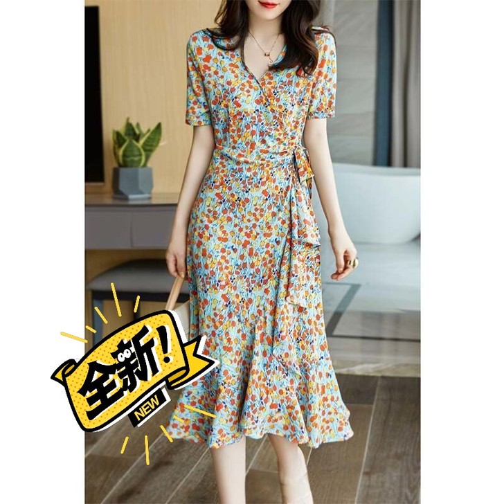 2021流行女装V领新款连衣裙碎花裙长款连...