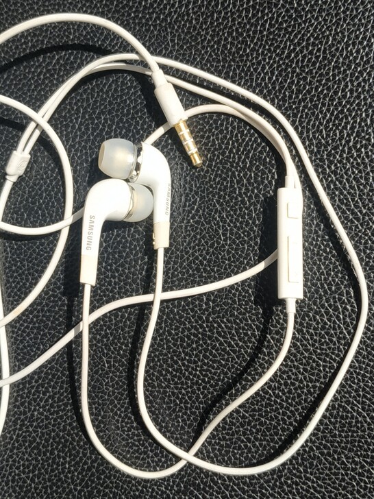 正品三星手机耳机，Samsung入耳式耳机...
