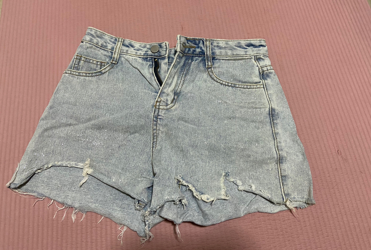 亮片牛仔裤m码，百搭款显腿长