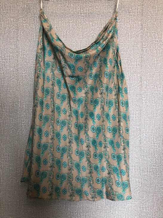 gap真丝半身裙