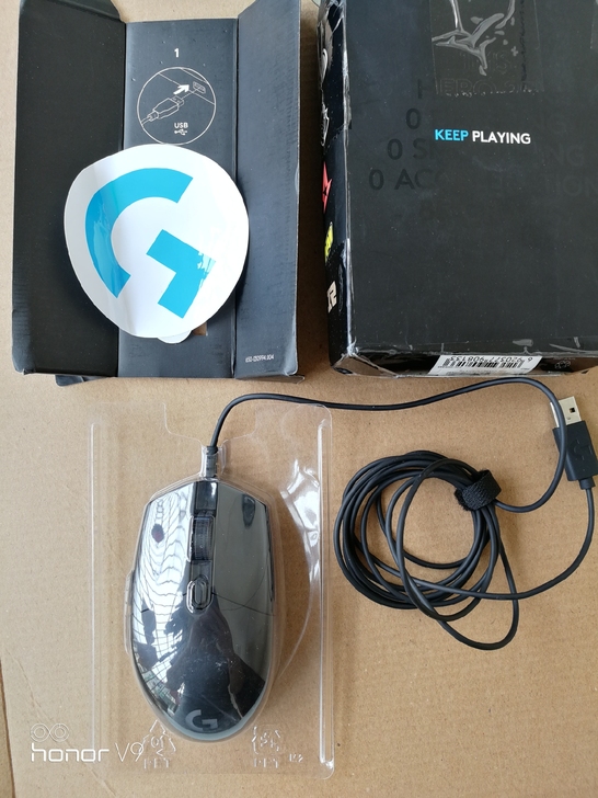 罗技(G)Pro 有线游戏鼠标 RGB鼠...