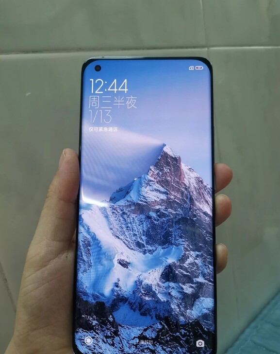 小米11 蓝色 12+256 成色97新