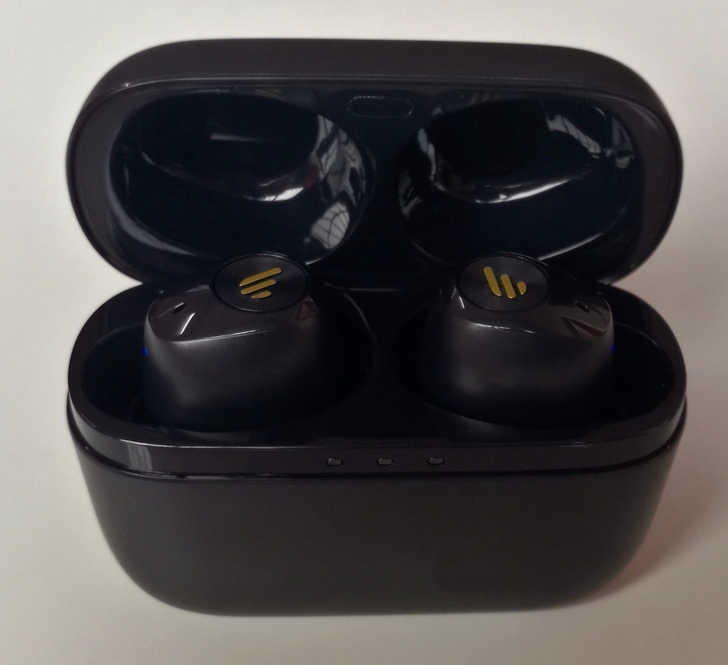 漫步者tws2蓝牙耳机