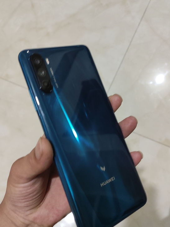 福利品牌型号  HUAWEI麦芒9  6+...