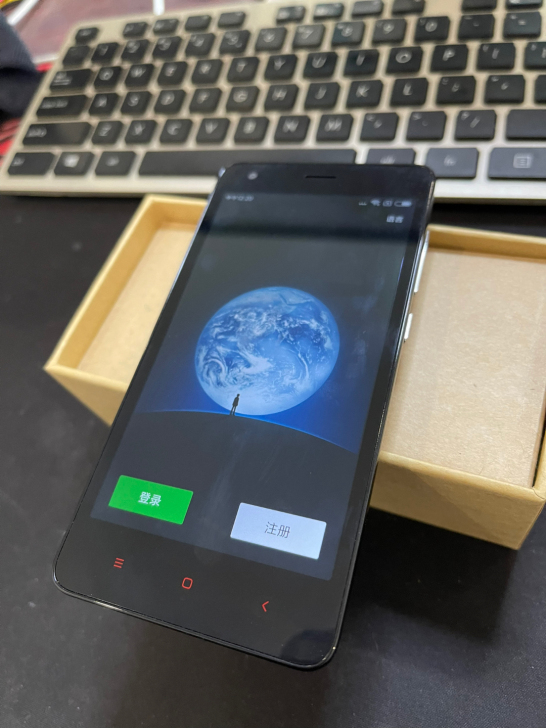 出公司项目闲置红米2智能手机,移动版,只能...